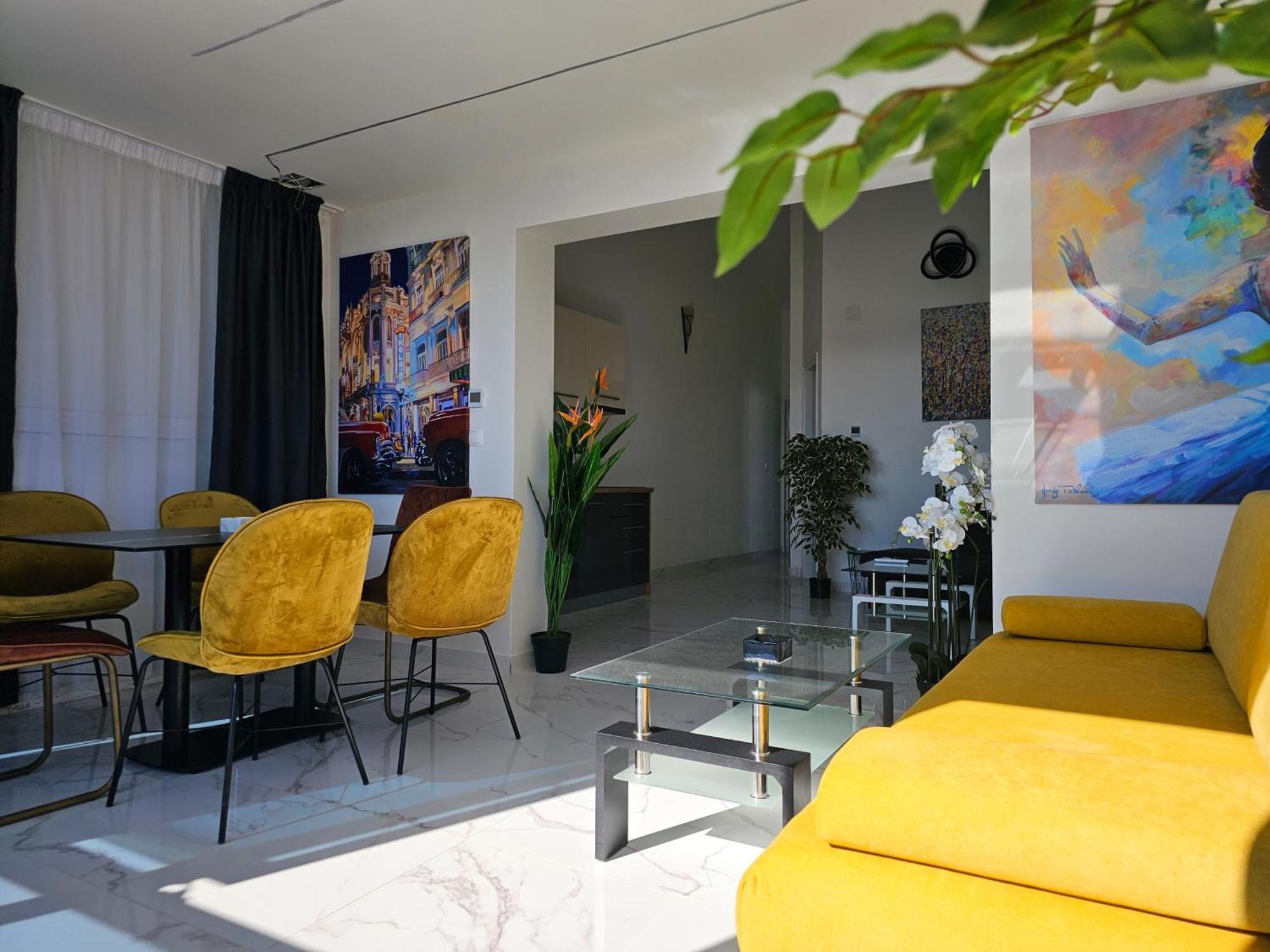 The Luxury - Havana Novalja